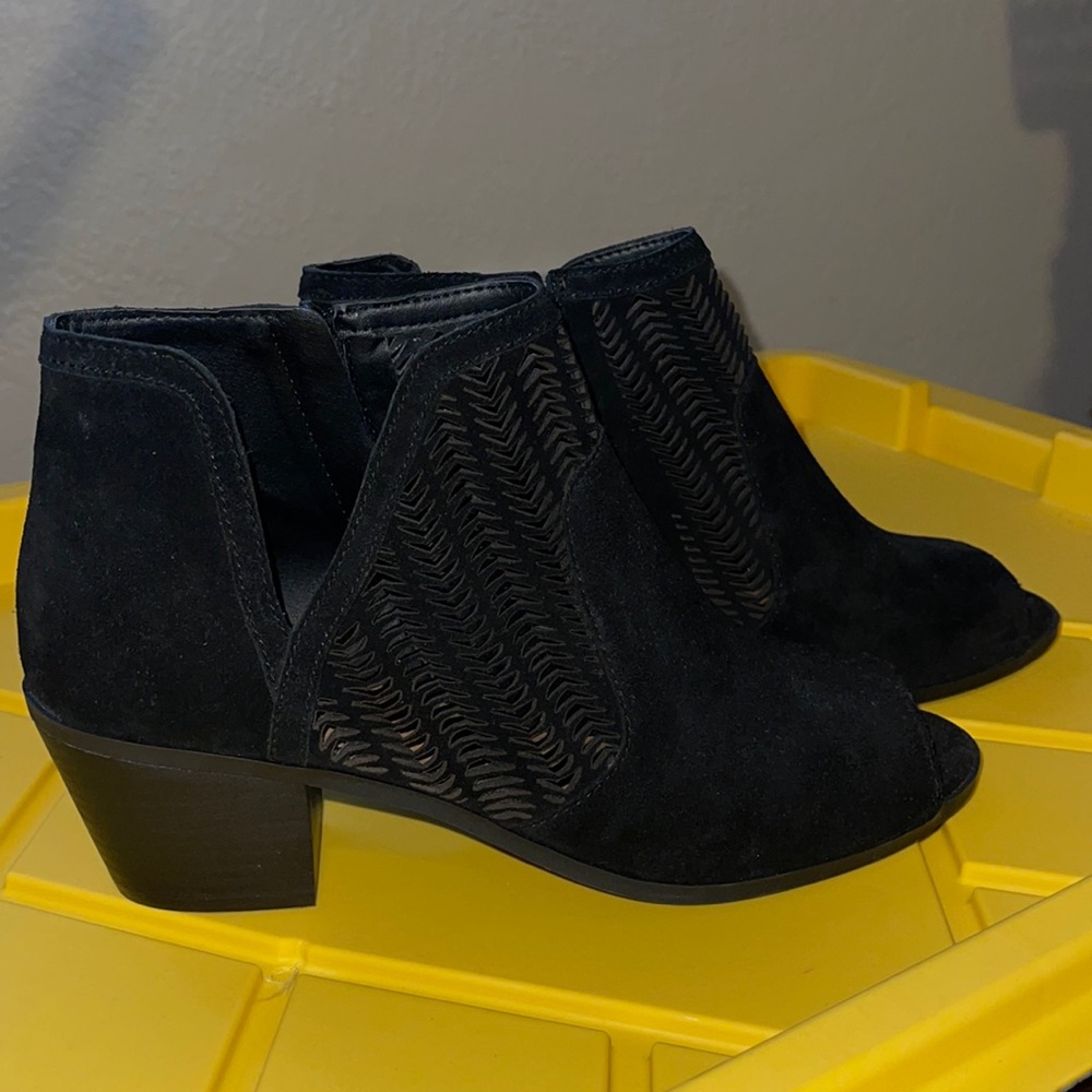 NWOT Lucky Brand Bootie, size 11